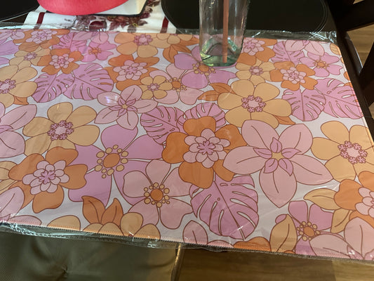 Flower desk mat